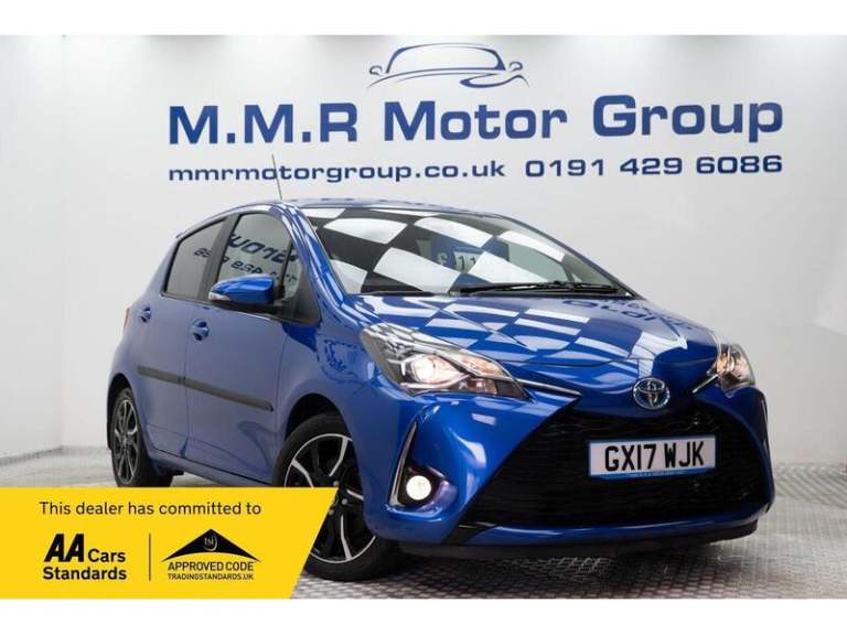 2017 Toyota Yaris 1.5 VVT-h Design E-CVT Euro 6 (s/s) 5dr Hatchback HYBRID Automatic