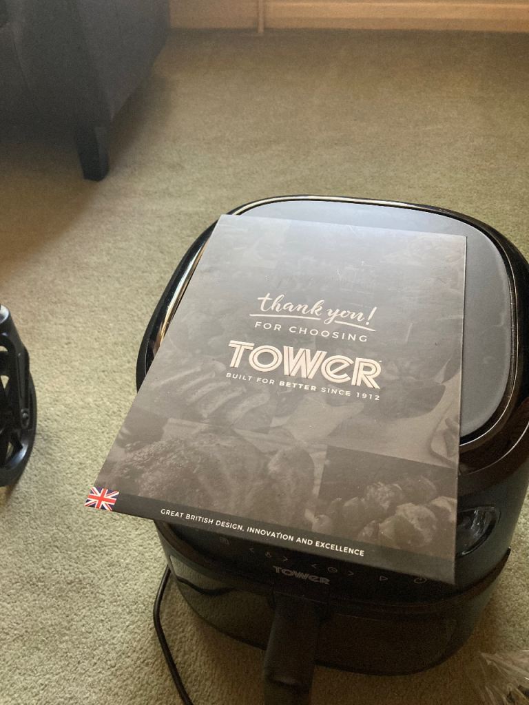 Brand new air fryer black never used £50