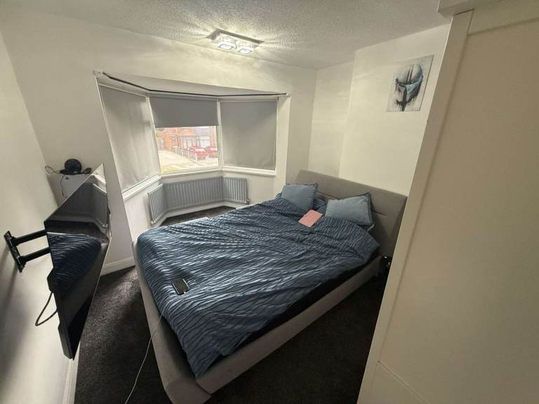 ROOM to RENT PROFESSIONALS ONLY