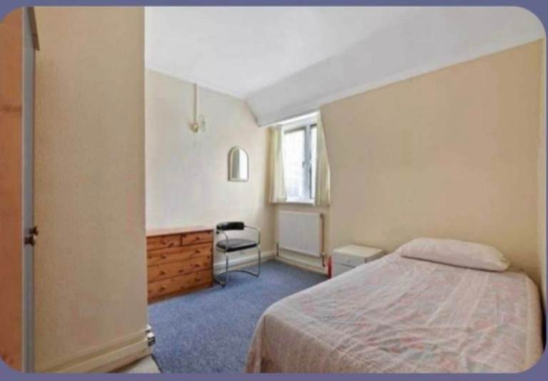 Double room for rent