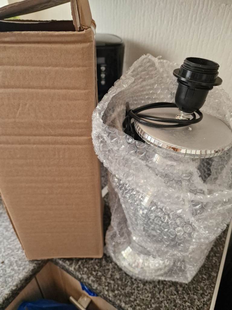 Mosaic Mirrored Table Lamp – Silver, Good Condition