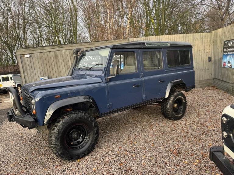 2000 Land Rover Defender Hard Top Td5 PANEL VAN DIESEL Manual