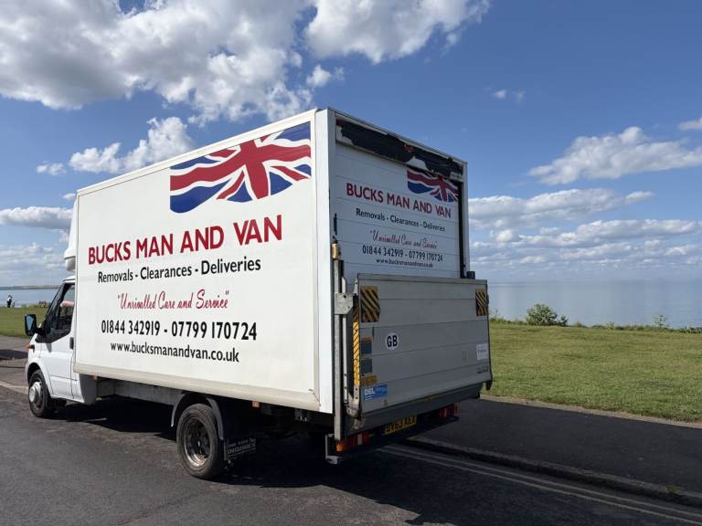 Removals Man and Van Service Available 