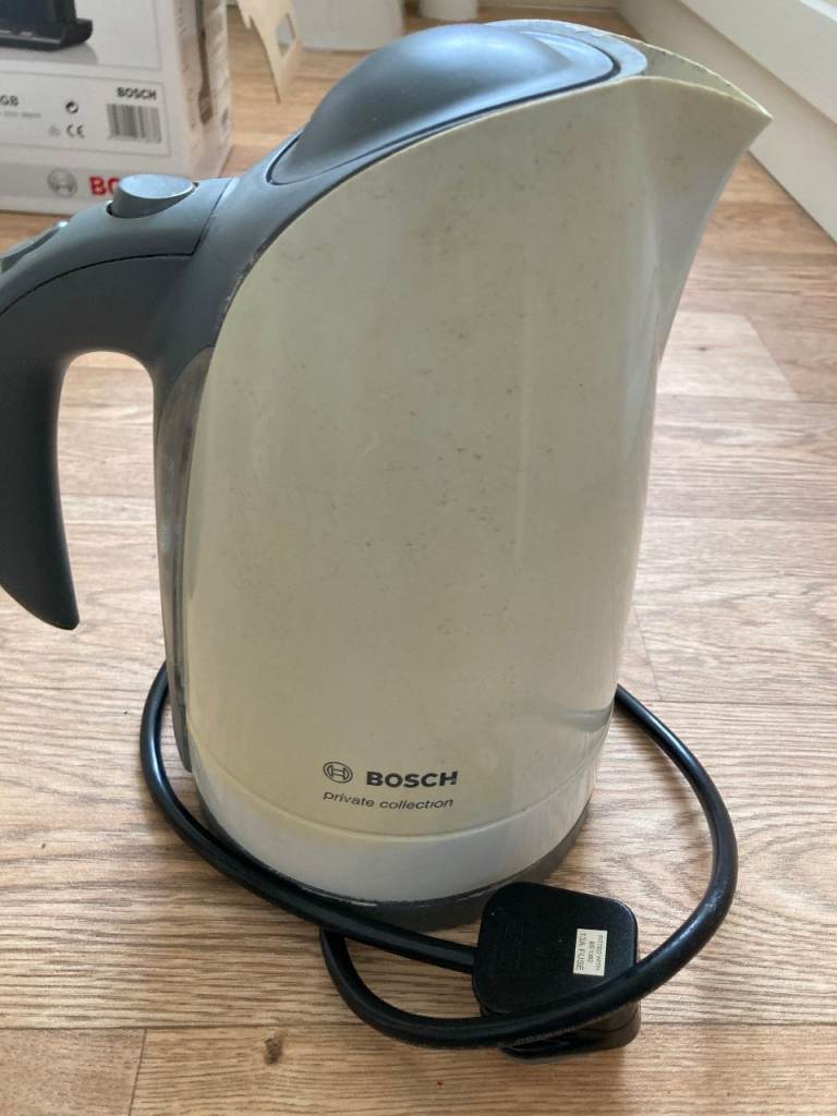 Bosch TWK6031 Cordless Electric Kettle