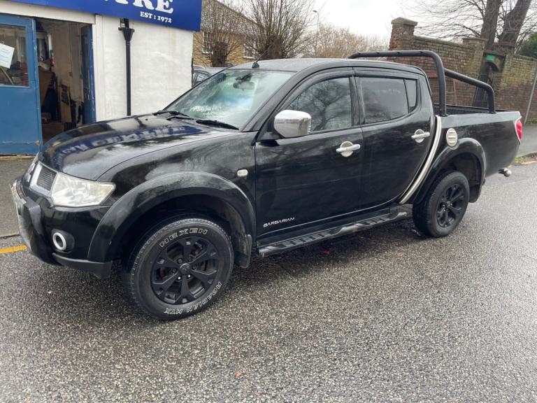 2013 Mitsubishi L200 Double Cab DI-D Barbarian 4WD 176Bhp PICK UP Diesel Manual
