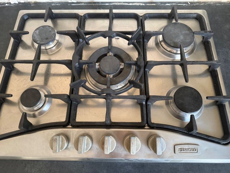 Kenwood 5 ring Gas Hob & Smeg Double Oven 