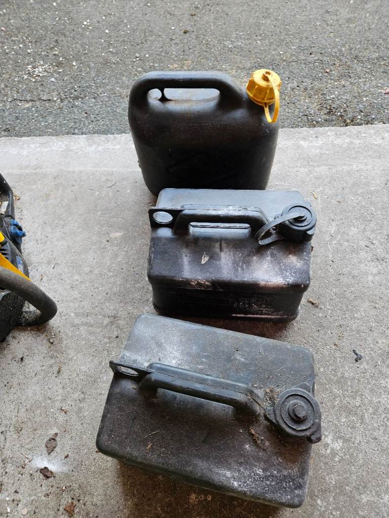Diesel Fuel Cans 