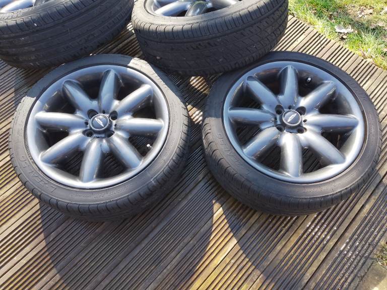 Mini Cooper S R53 S Works  wheels and tyres 