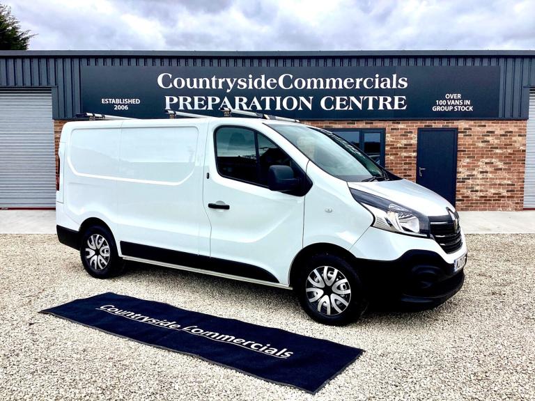 2021 Renault Trafic 2.0DCI ENERGY 145BHP BUSINESS PLUS VAN / ONE OWNER / TOP SPEC  PANEL VAN Dies...