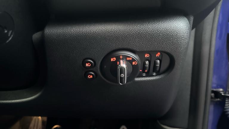 2019 MINI Hatch 2.0 Cooper S Sport II 3dr Petrol Hatchback Hatchback Petrol Manual