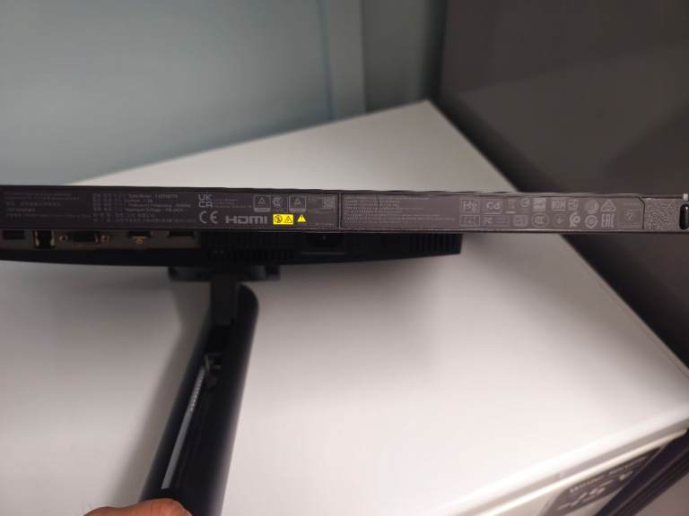 New Lenovo thinkvision T24i-30 Led full HD (1080p)