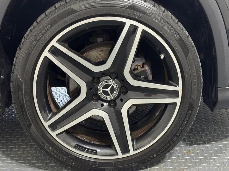 2018 Mercedes-Benz GLA GLA200d AMG Line SUV Diesel Manual