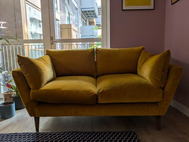 Loaf Groover Medium Sofa – Butterscotch Clever Velvet – Pristine Condition - £1,250