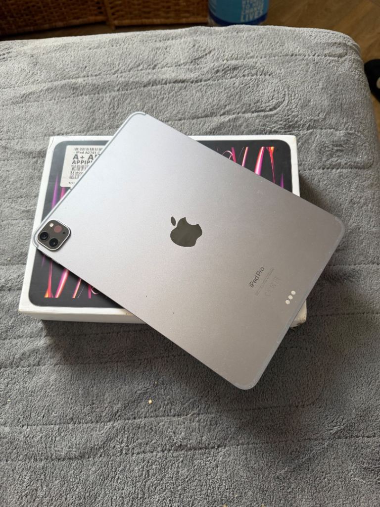 Ipad Pro 11 4th gen 256GB + cellular