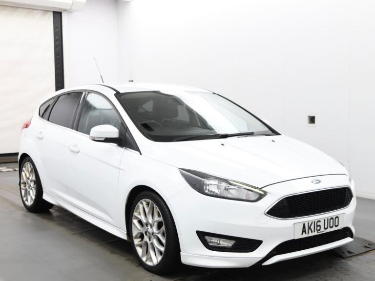2016 Ford Focus 1.0 EcoBoost 125 Zetec S 5dr Auto HATCHBACK PETROL Automatic