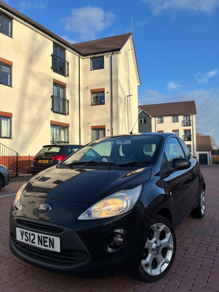 Ford, KA, Hatchback, 2012, Manual, 1242 (cc), 3 doors