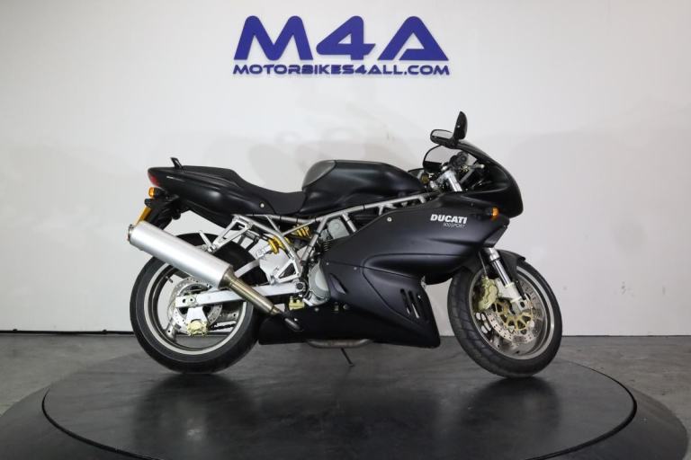 DUCATI 900 SS 900SS 2006