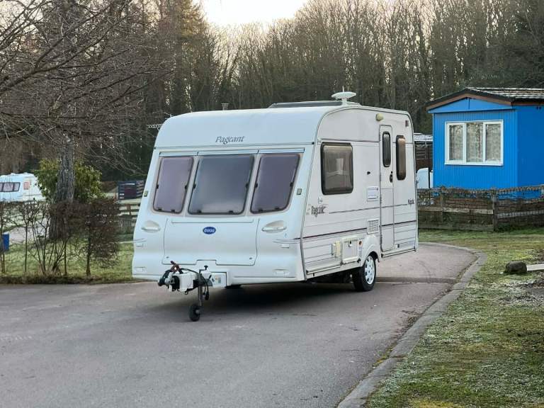 Caravan Bailey 2/3 berth