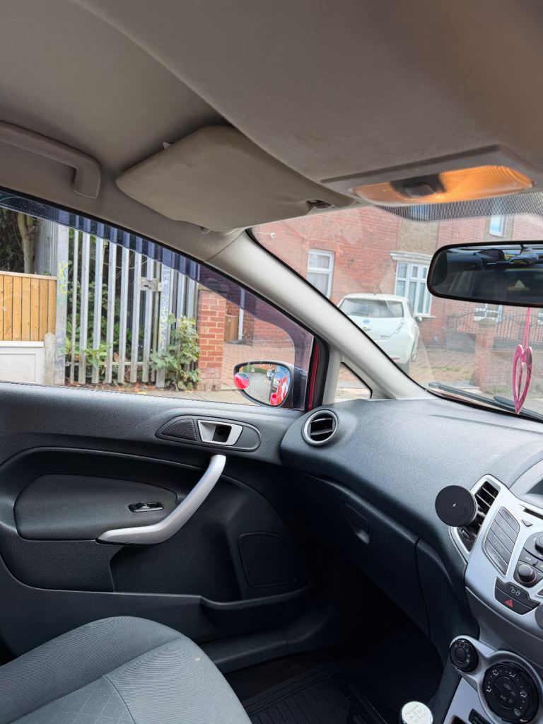 Ford, FIESTA, Hatchback, 2012, Manual, 1388 (cc), 5 doors