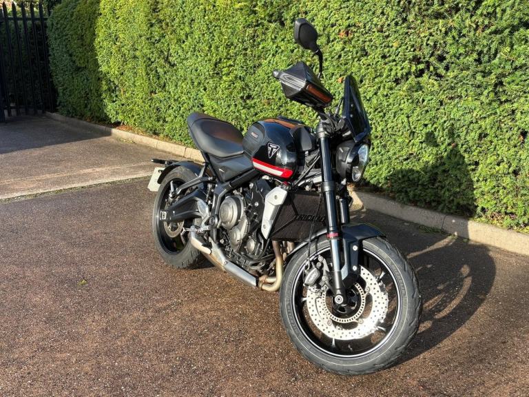 TRIUMPH TRIDENT 660 - 2021 21 - 660 TRIPLE - ROADSTER
