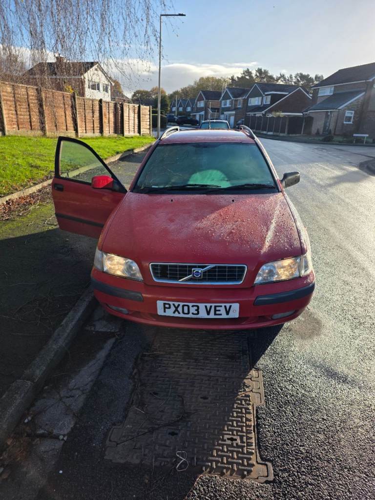 image for Volvo, V40, Estate, 2003, Manual, 1587 (cc), 5 doors