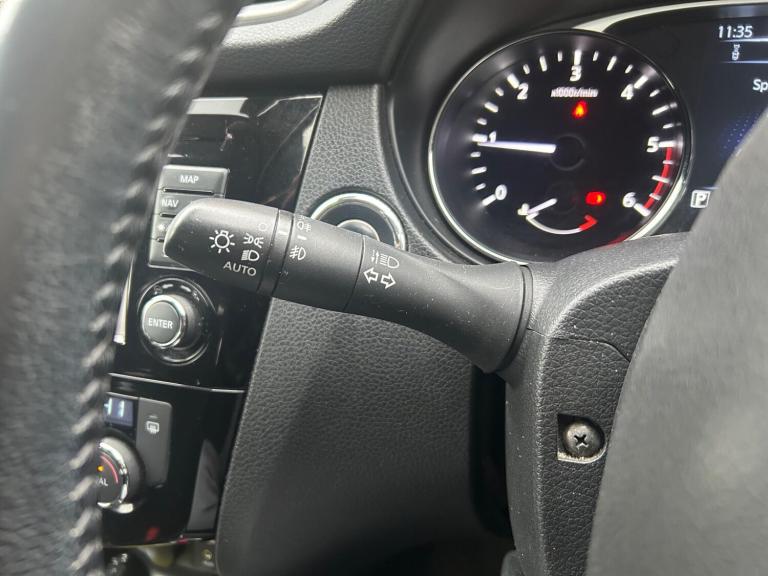 2015 Nissan X-Trail 1.6 dCi n-tec XTRON Euro 5 (s/s) 5dr ESTATE Diesel Automatic