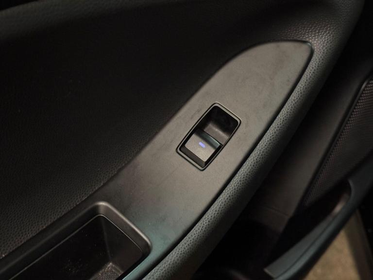 2018 Hyundai i20 1.2 Premium Nav 3dr COUPE PETROL Manual