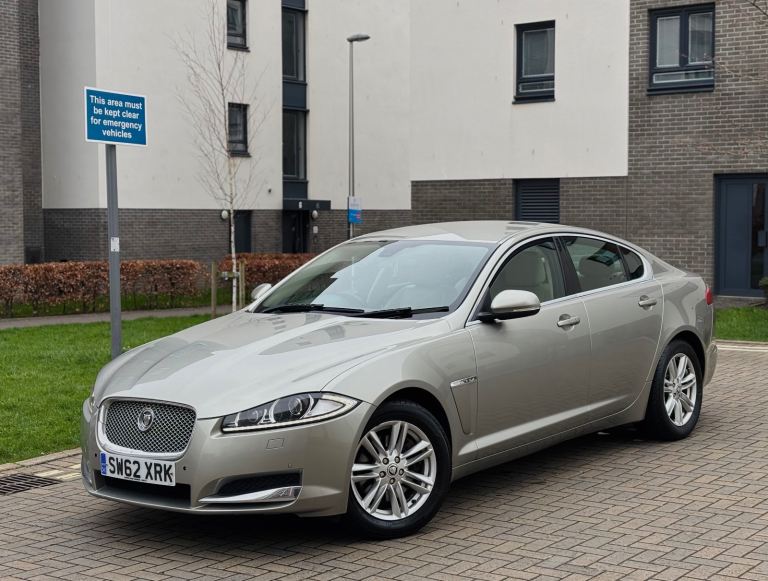 Automatic 8S, Jaguar, XF, Saloon, 2012, Other, 2179 (cc), 4 doors