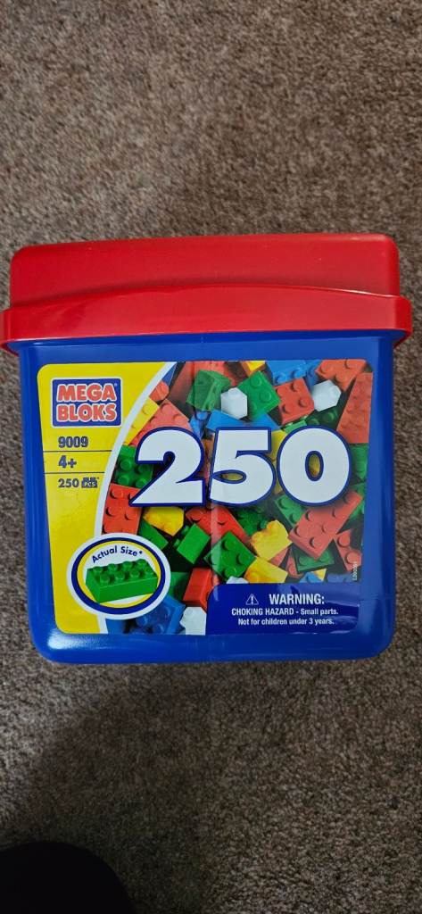 Mega Bloks 250 pieces