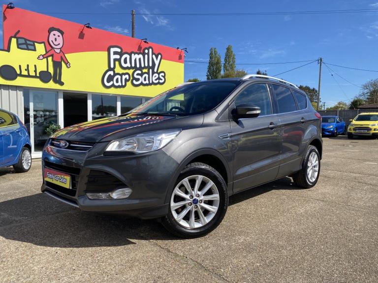 FORD KUGA 2.0 TITANIUM LOW MILEAGE FULL SERVICE HISTORY NEW CAMBELT KIT SERVICE