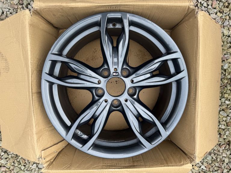 18” Genuine OEM M135i/M140i rear alloy wheel