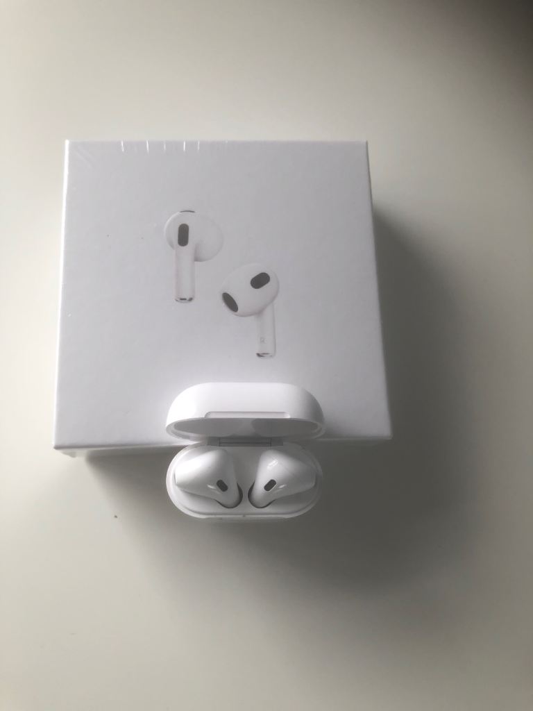 Brand New Apple AirPods 3rd Gen with MagSafe Charging Case