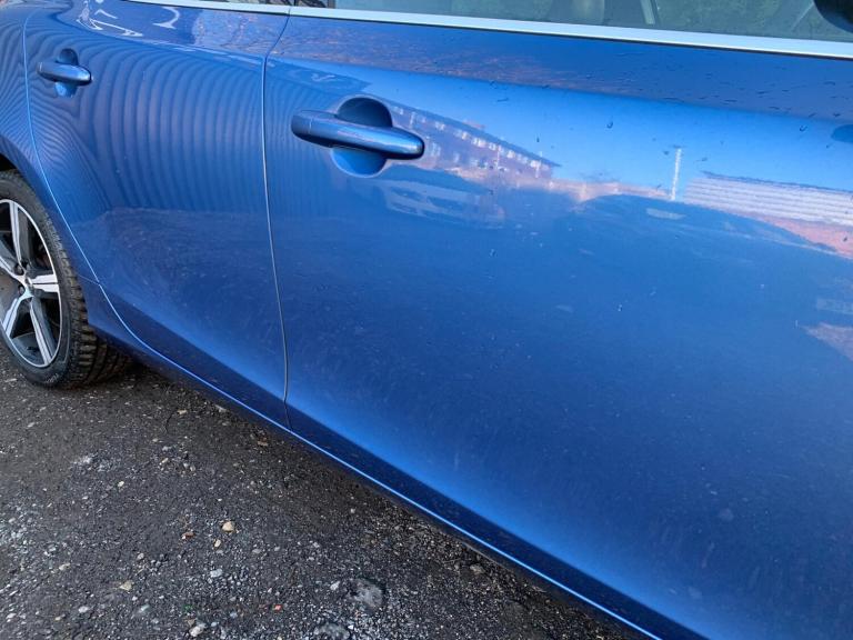 2016 Volvo V40 D2 [120] R DESIGN Nav Plus 5dr HATCHBACK DIESEL Manual