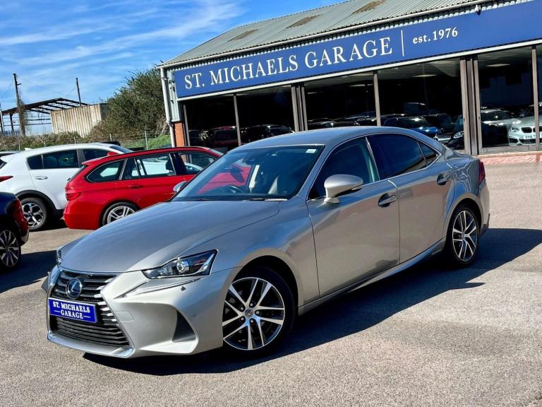 2018 Lexus IS 2.5 IS 300h Advance CVT 4dr Saloon Hybrid Automatic