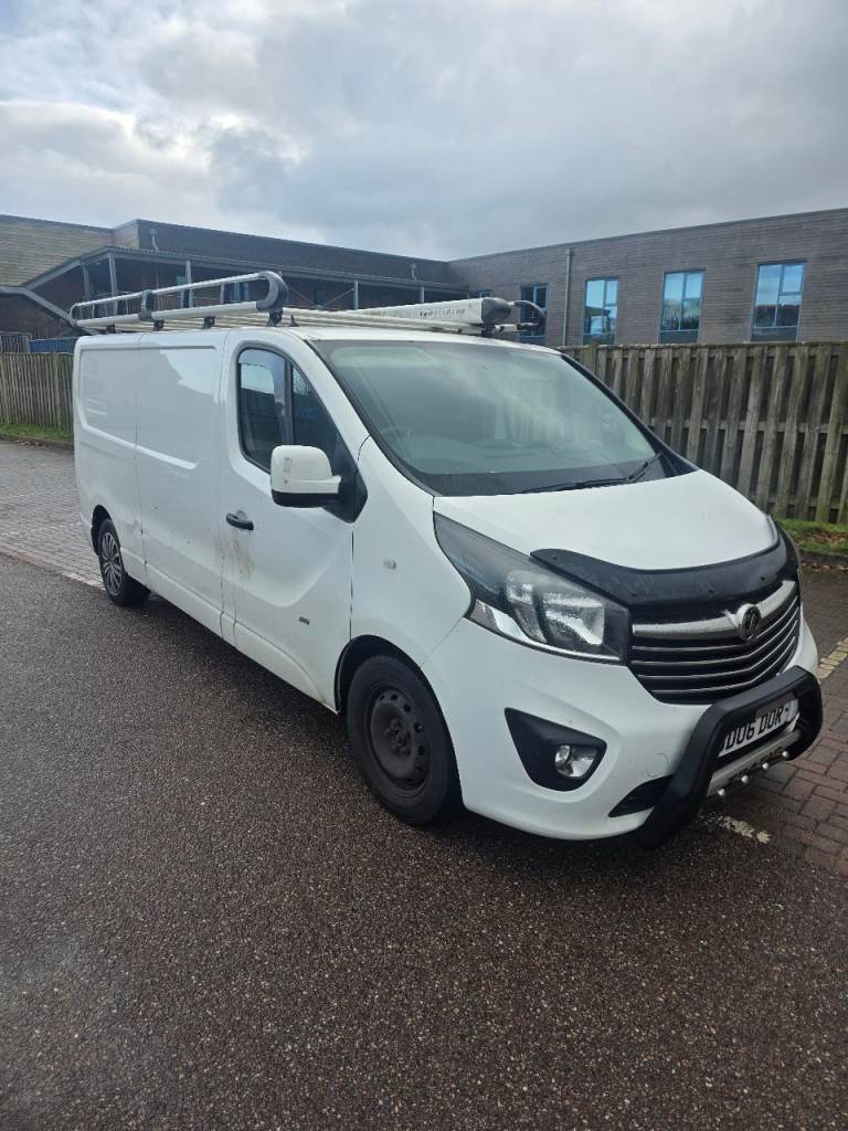 Vauxhall, VIVARO, Panel Van, 2015, Manual, 1598 (cc)