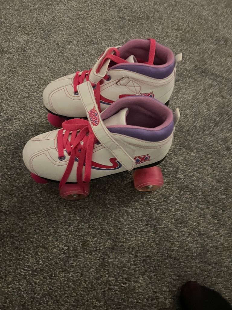 Girls roller skates 