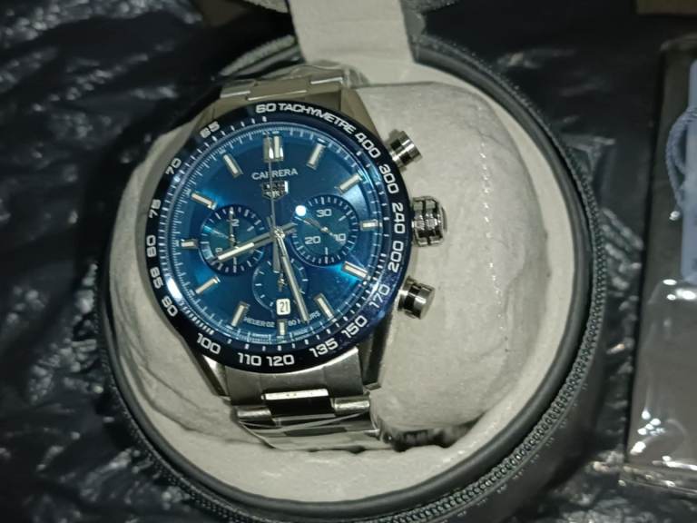 Men tag watch blue special 