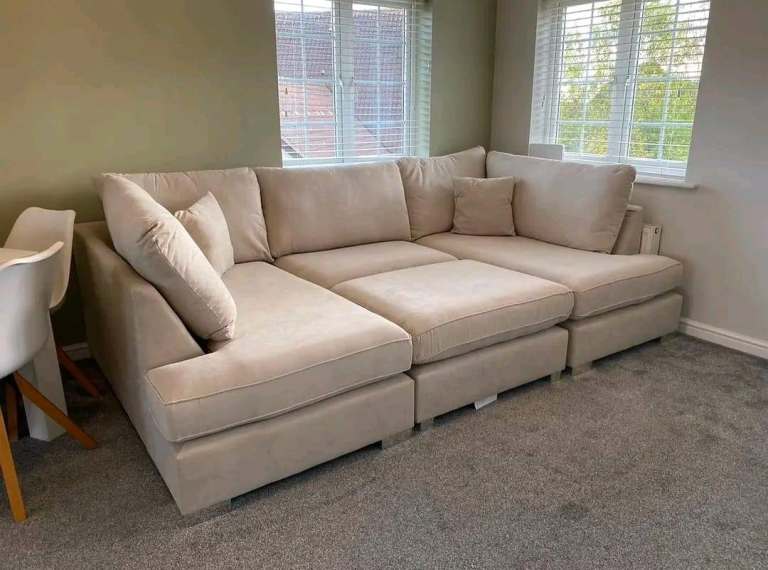 New Carnaby Cinema U Shape Corner Sofa Bed | Free Delivery