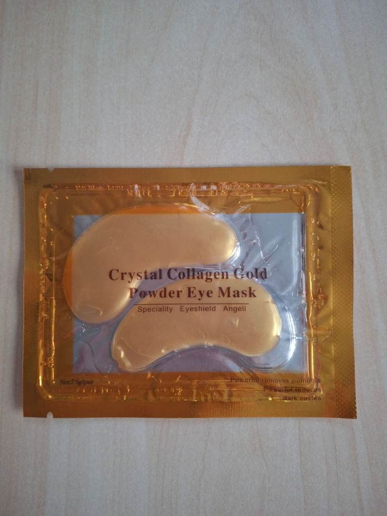 Crystal Collagen Gold Powder Eye Mask.