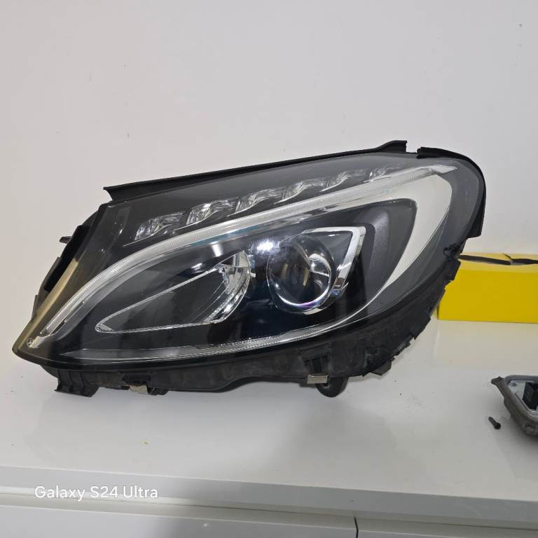 MERCEDES-BENZ C W205 Front Left Headlight (A2059069404)
