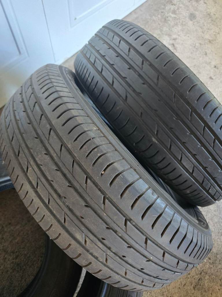 Tyres Yokohama Geolander 225/65R17 102H