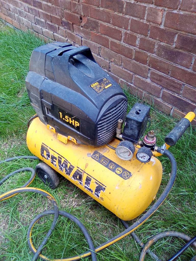 DeWalt 1.5HP Compressor 