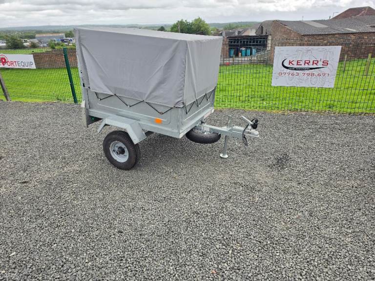 Erde car tipping trailer has extra high mesh sides and cover 