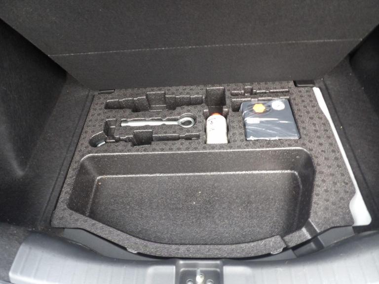 2020 Honda Jazz 1.3 i-VTEC SE Hatchback 5dr Petrol CVT Euro 6 (s/s) (102 ps) HATCHBACK Petrol Aut...