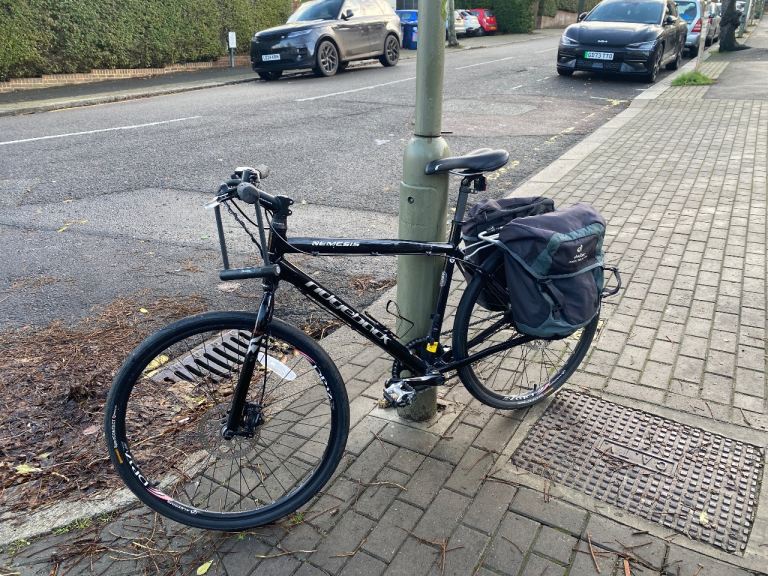 Adult City Bike - NEMESIS Ridgeback