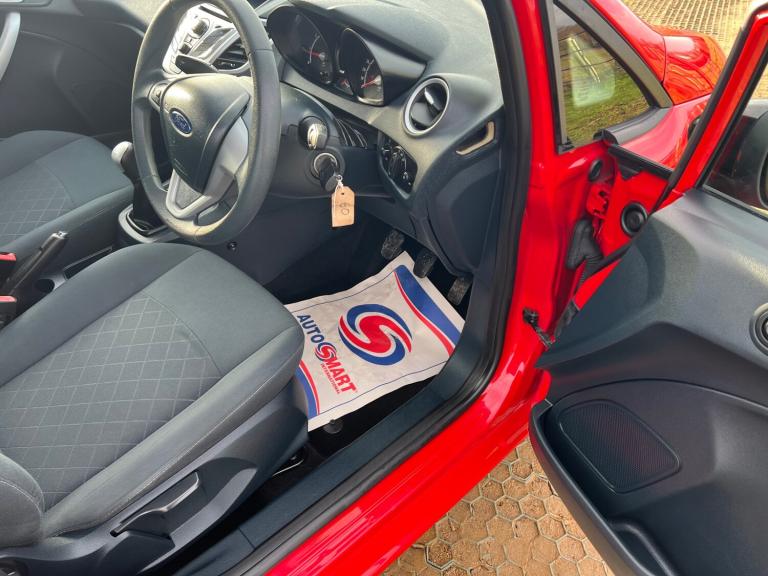 2012 Ford Fiesta 1.25 Edge 5dr [82] HATCHBACK Petrol Manual