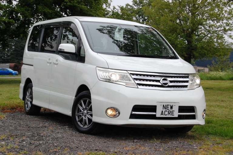 NISSAN SERENA HIGHWAYSTAR V SELECTION 2010 Petrol Automatic in White