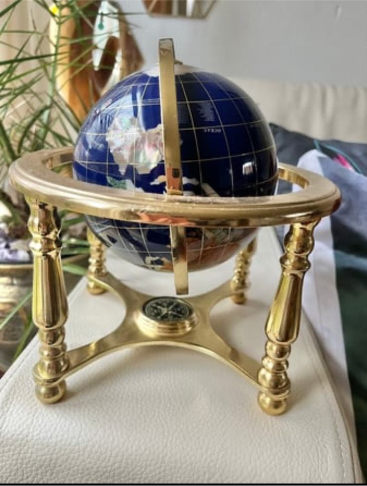 Gemstone globe 