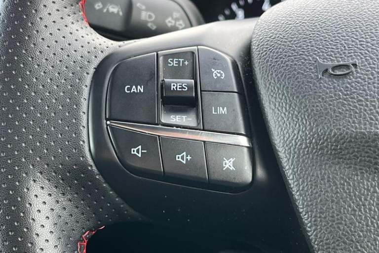 2023 Ford Focus 1.0 EcoBoost Hybrid mHEV 155 ST-Line Edition 5dr Manual Hatchback Petrol Manual