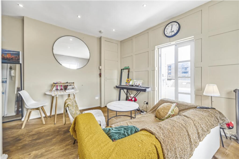 Lovely one bedroom flat with terrace in Battersea